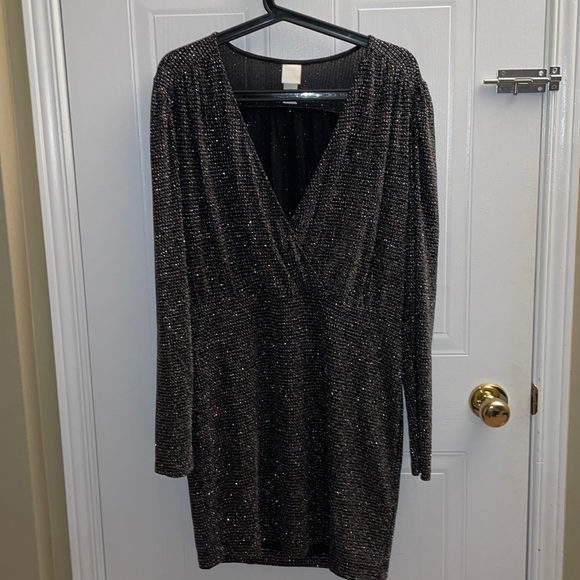 Sparkling evening dress WORN ONCE - Picture 1 of 3